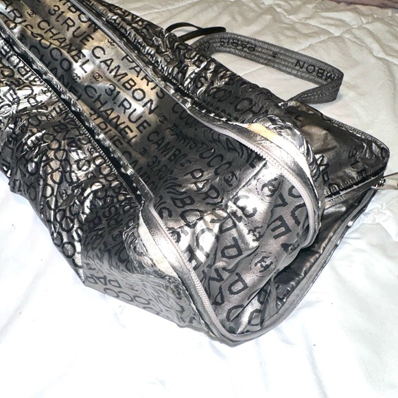 Chanel 31 Rue Cambon Shoulder Bag - Picture 12 of 16